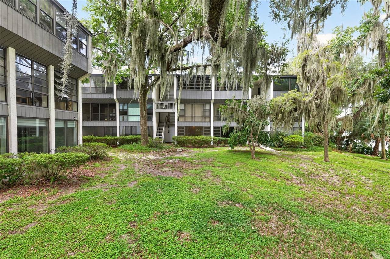 2842 SW 14TH Drive, Gainesville, FL 32608