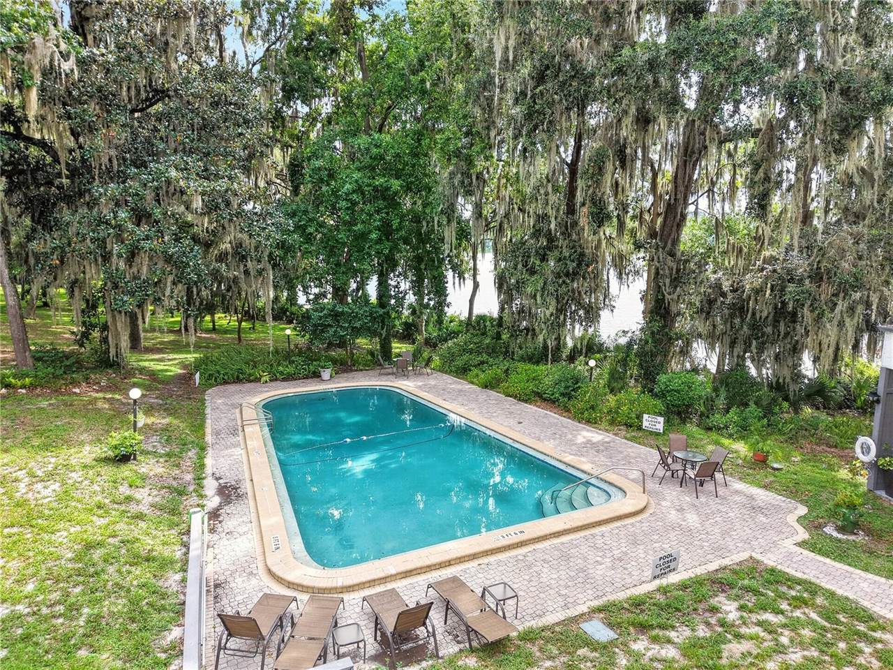 2842 SW 14TH Drive, Gainesville, FL 32608