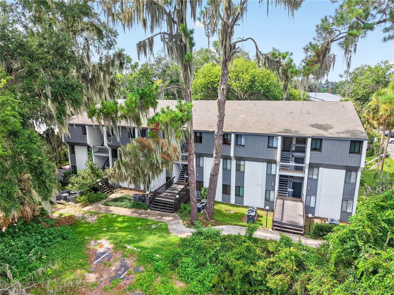 2842 SW 14TH Drive, Gainesville, FL 32608