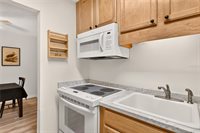 2842 SW 14TH Drive, Gainesville, FL 32608