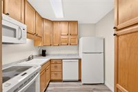 2842 SW 14TH Drive, Gainesville, FL 32608