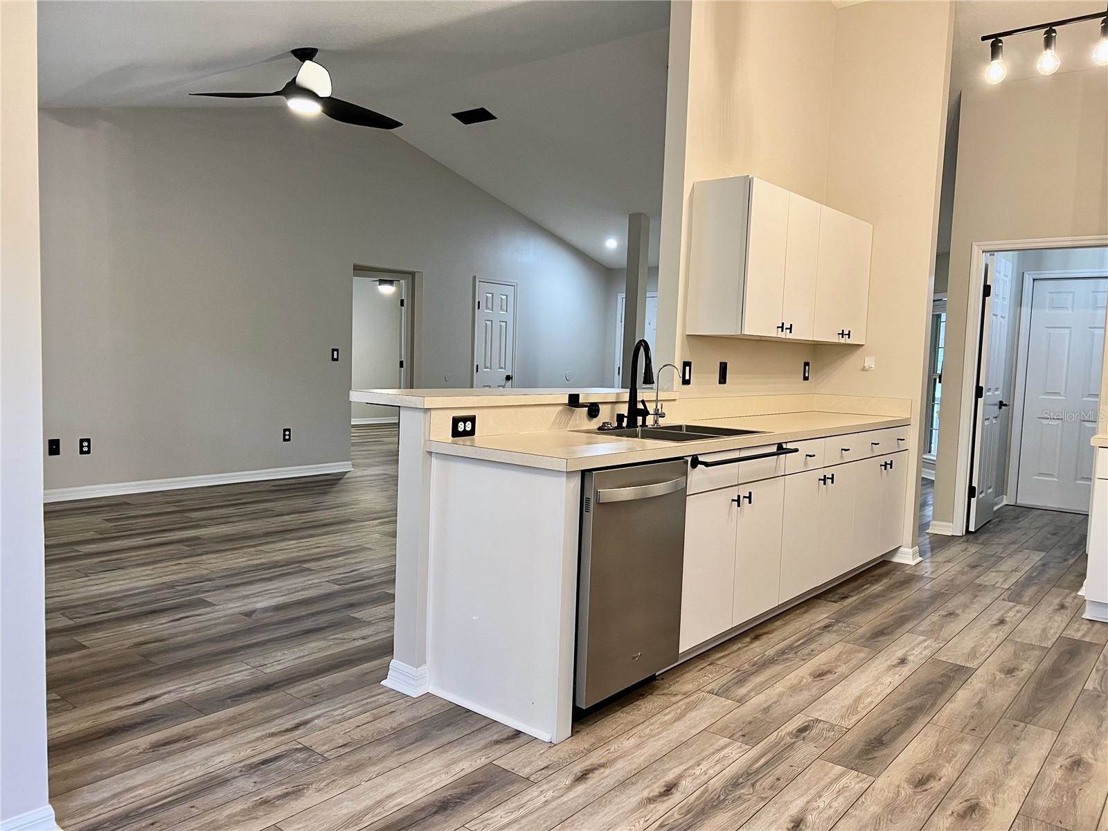 6845 SW 81ST Street, Gainesville, FL 32608