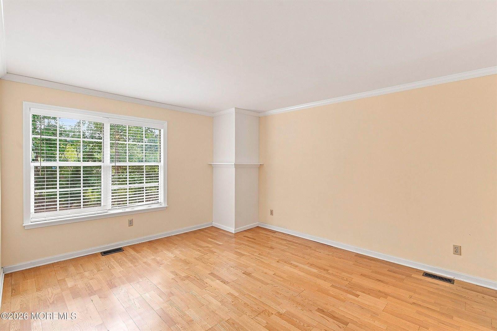 26 Malibu Drive, Eatontown, NJ 07724