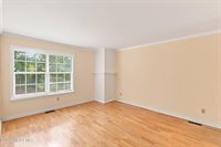 26 Malibu Drive, Eatontown, NJ 07724