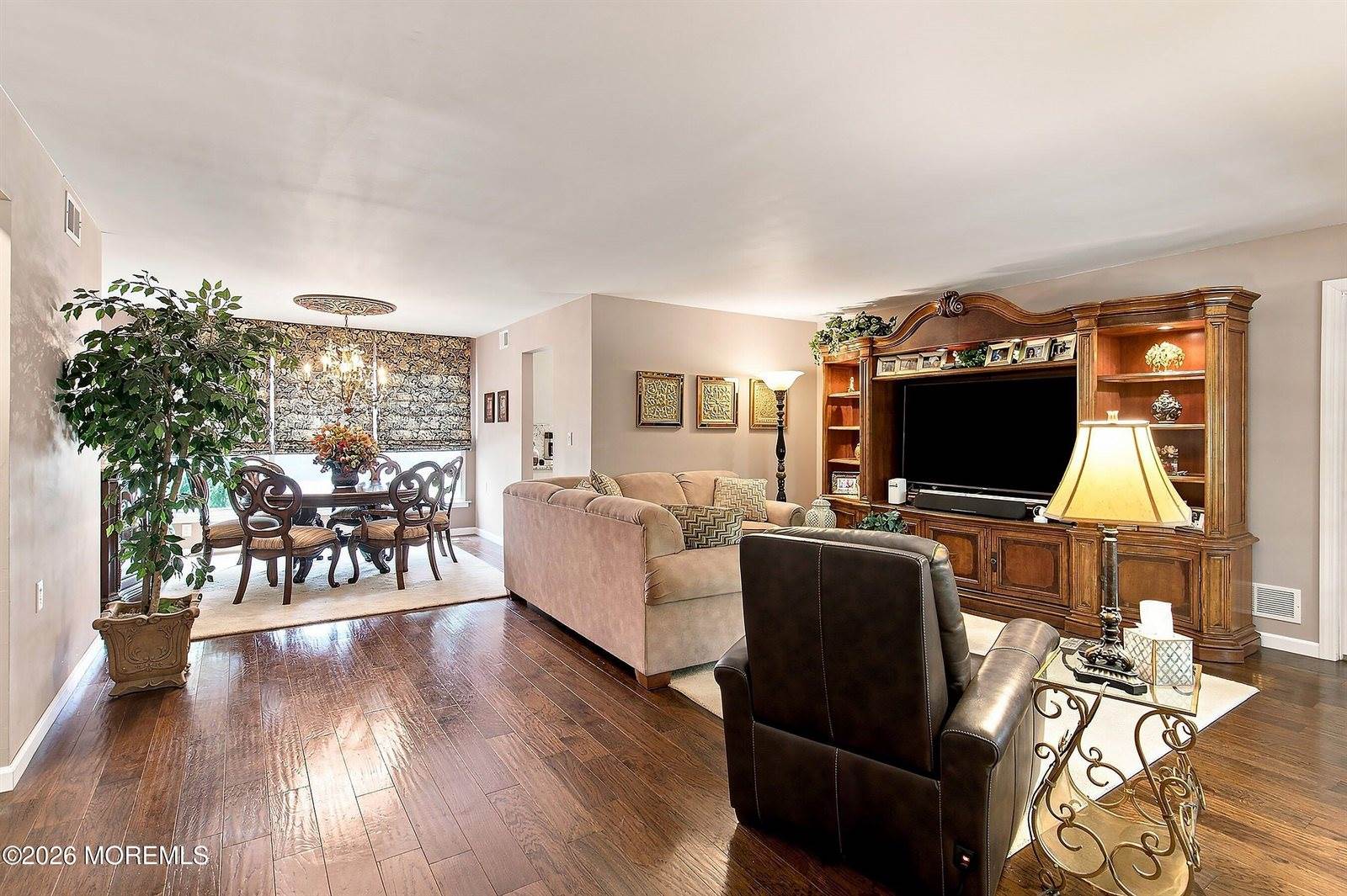 669B Buckingham Drive, Manchester, NJ 08759