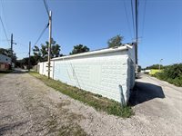 14 S 17th St, Terre Haute, IN 47807