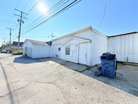 14 S 17th St, Terre Haute, IN 47807