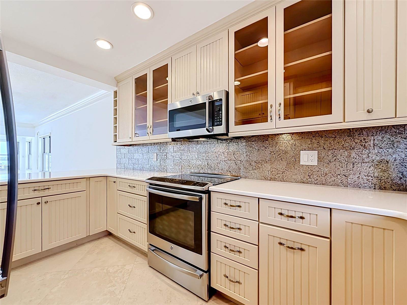 4950 Gulf Boulevard, Saint Pete Beach, FL 33706