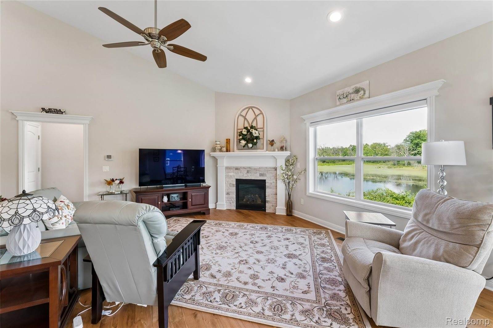 4800 Chestnut Springs Drive, Genoa Township, MI 48843
