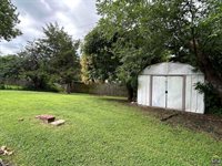 1713 SW Fairlawn RD, Topeka, KS 66604