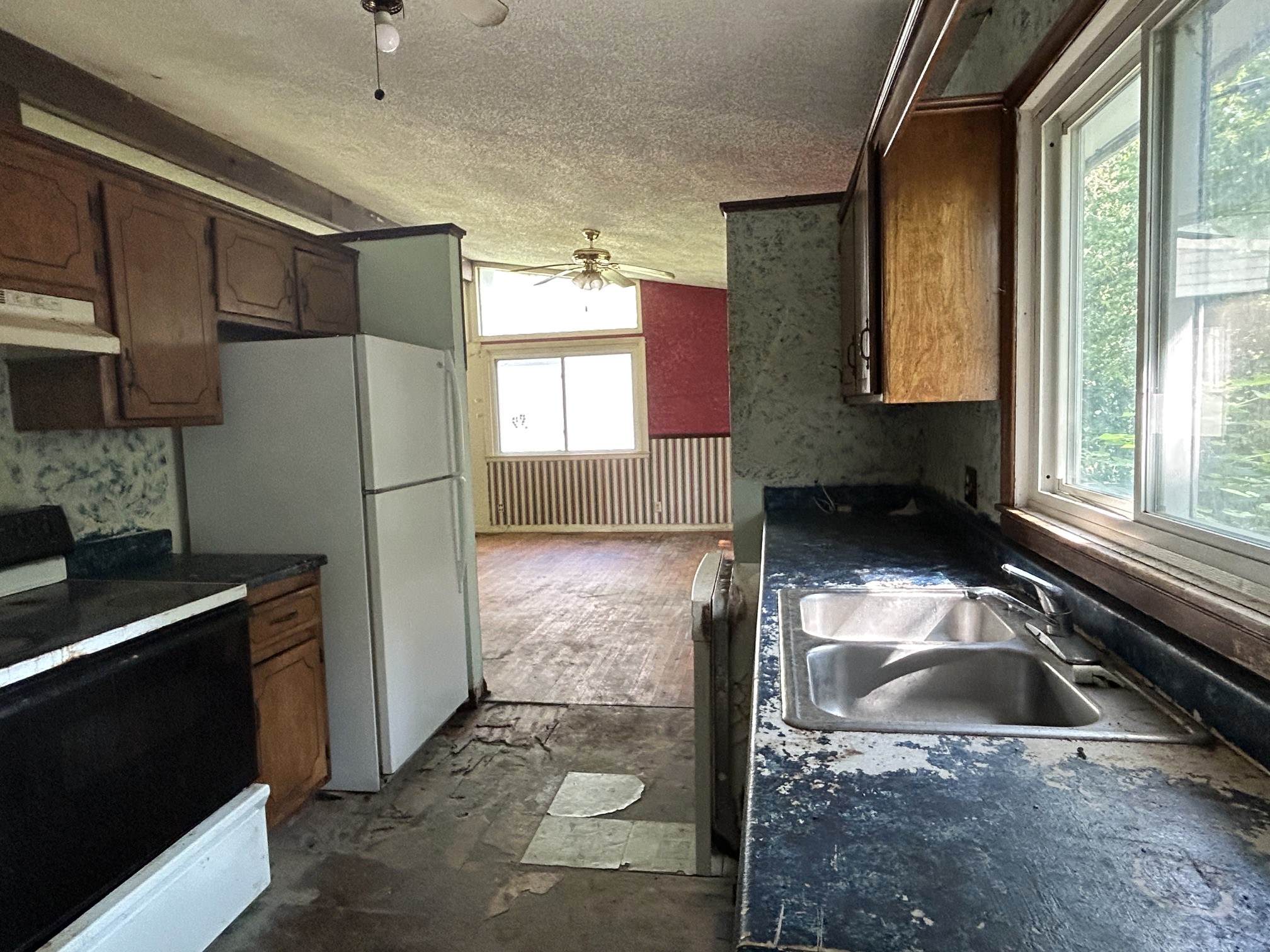 2614 Alabama Street, Lawrence, KS 66046