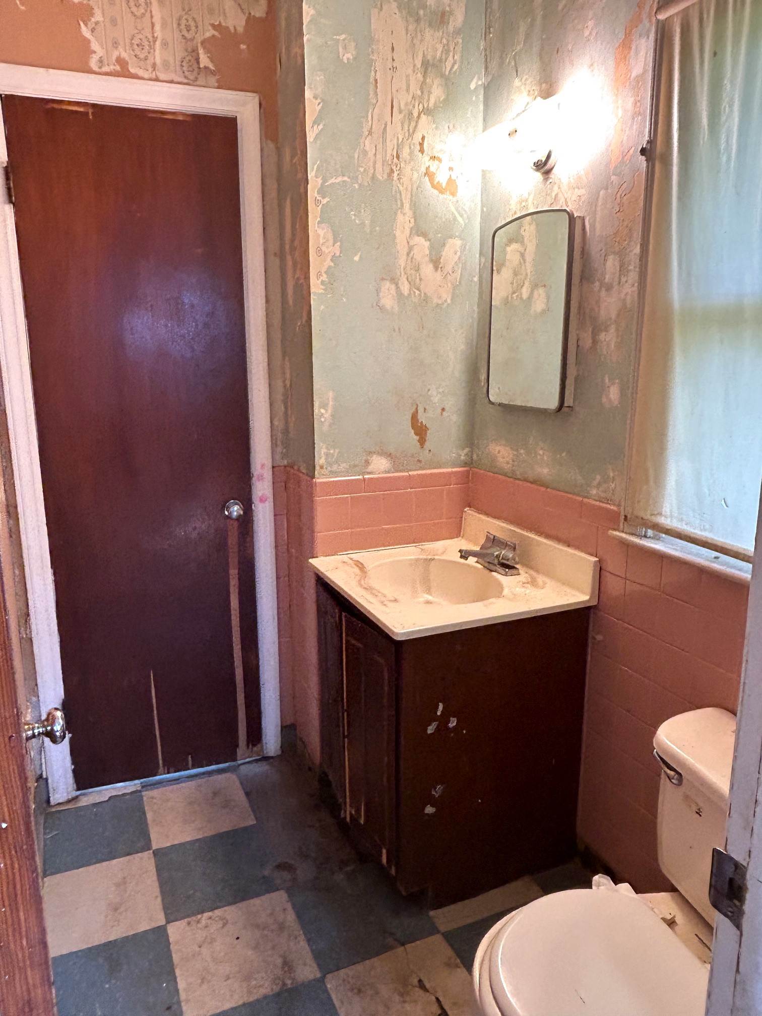 2614 Alabama Street, Lawrence, KS 66046