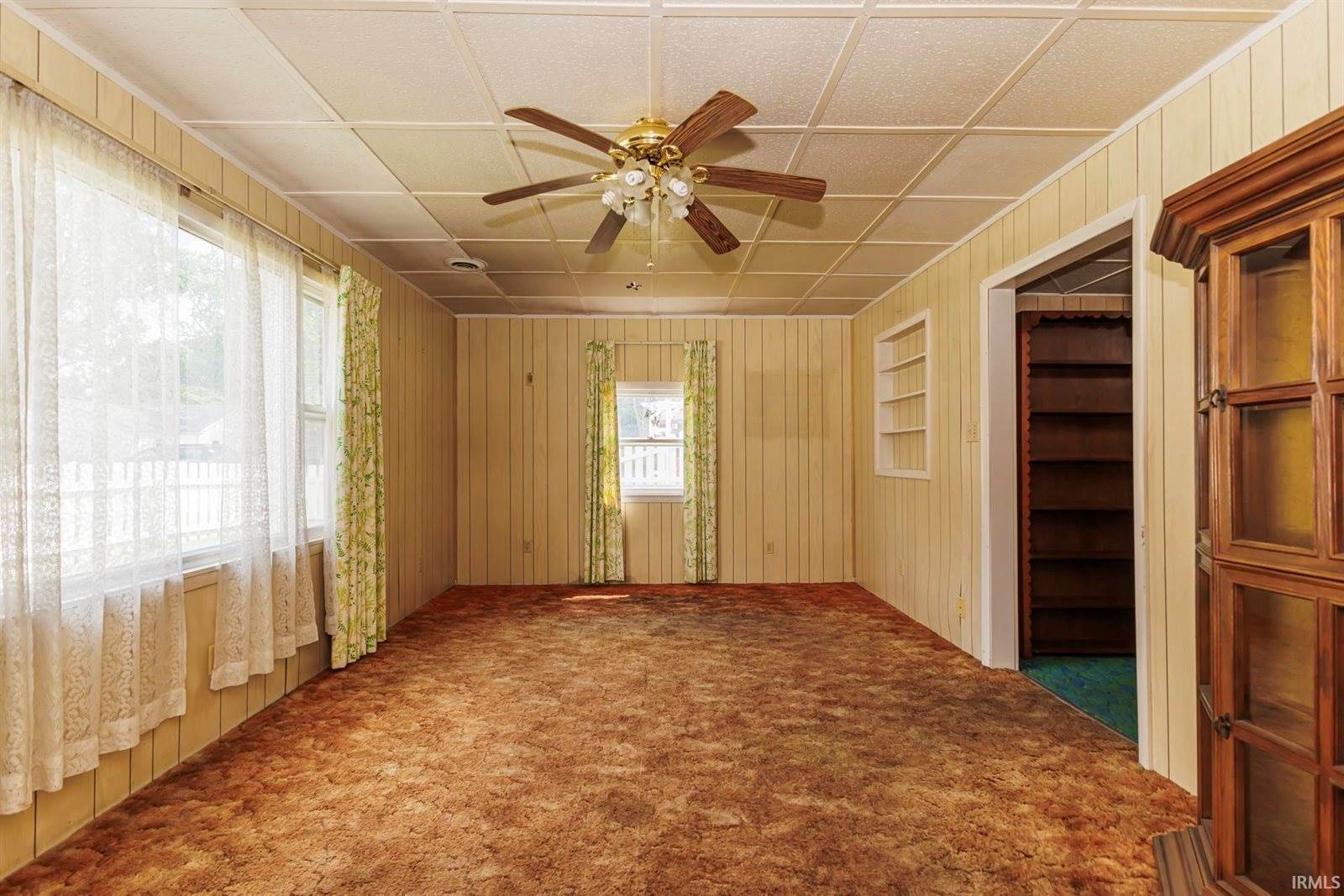 305 North Waldemere Avenue, Muncie, IN 47303