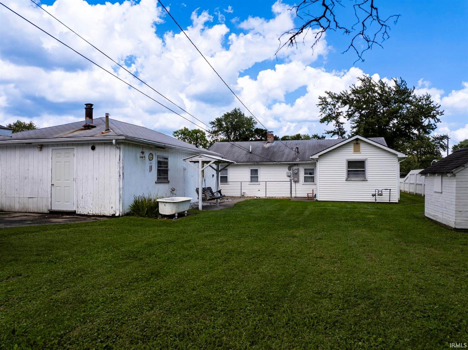 305 North Waldemere Avenue, Muncie, IN 47303