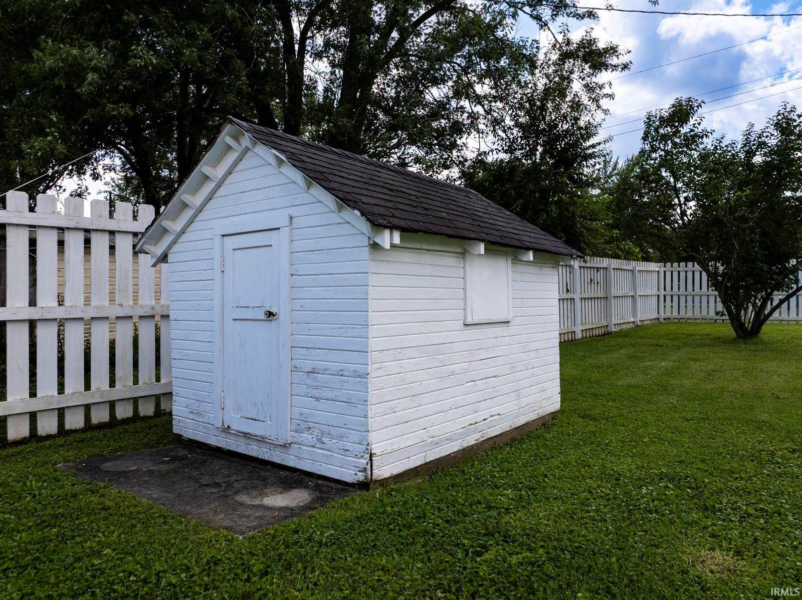 305 North Waldemere Avenue, Muncie, IN 47303