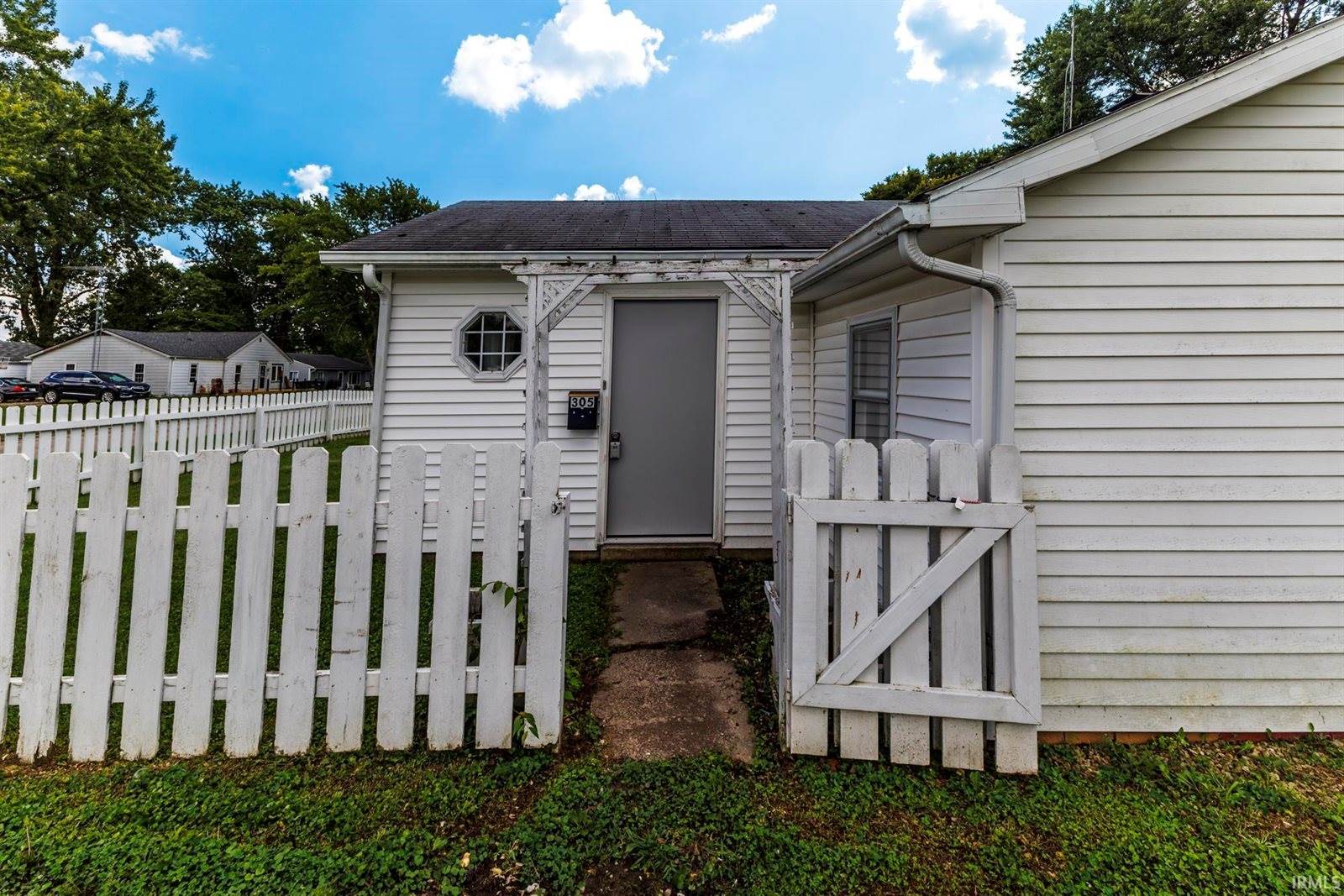305 North Waldemere Avenue, Muncie, IN 47303