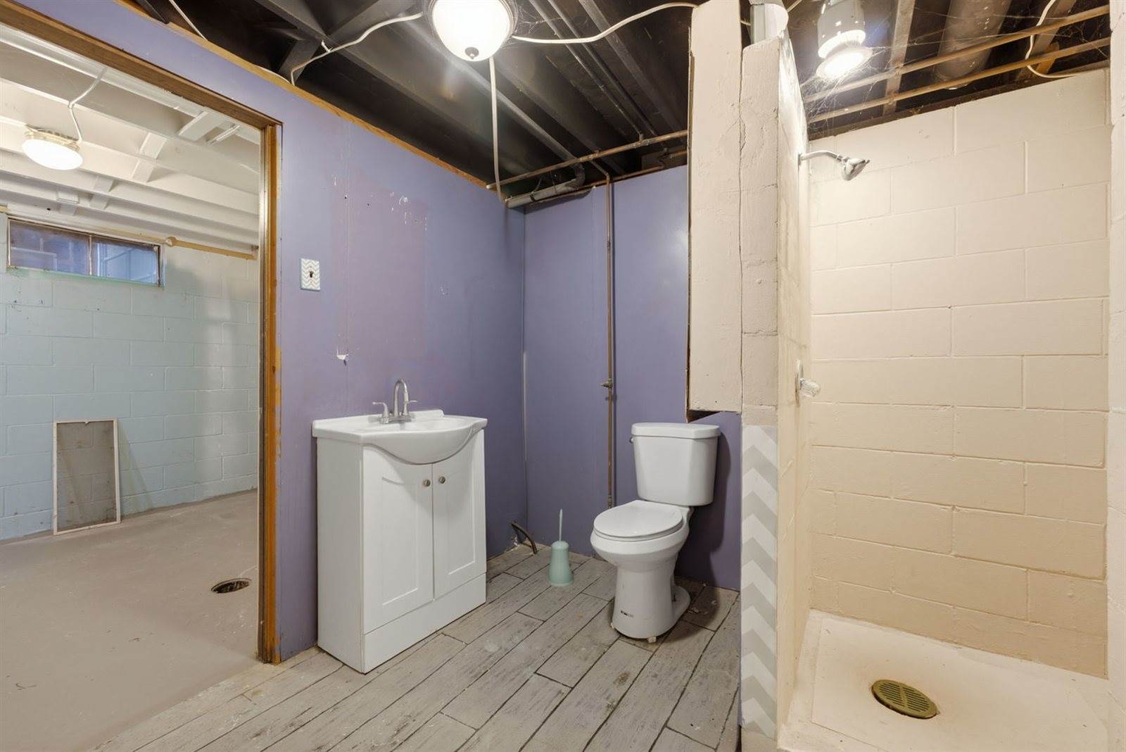 414 15th Place, Camanche, IA 52730