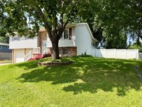 1059 Meadow Lane, Colona, IL 61241