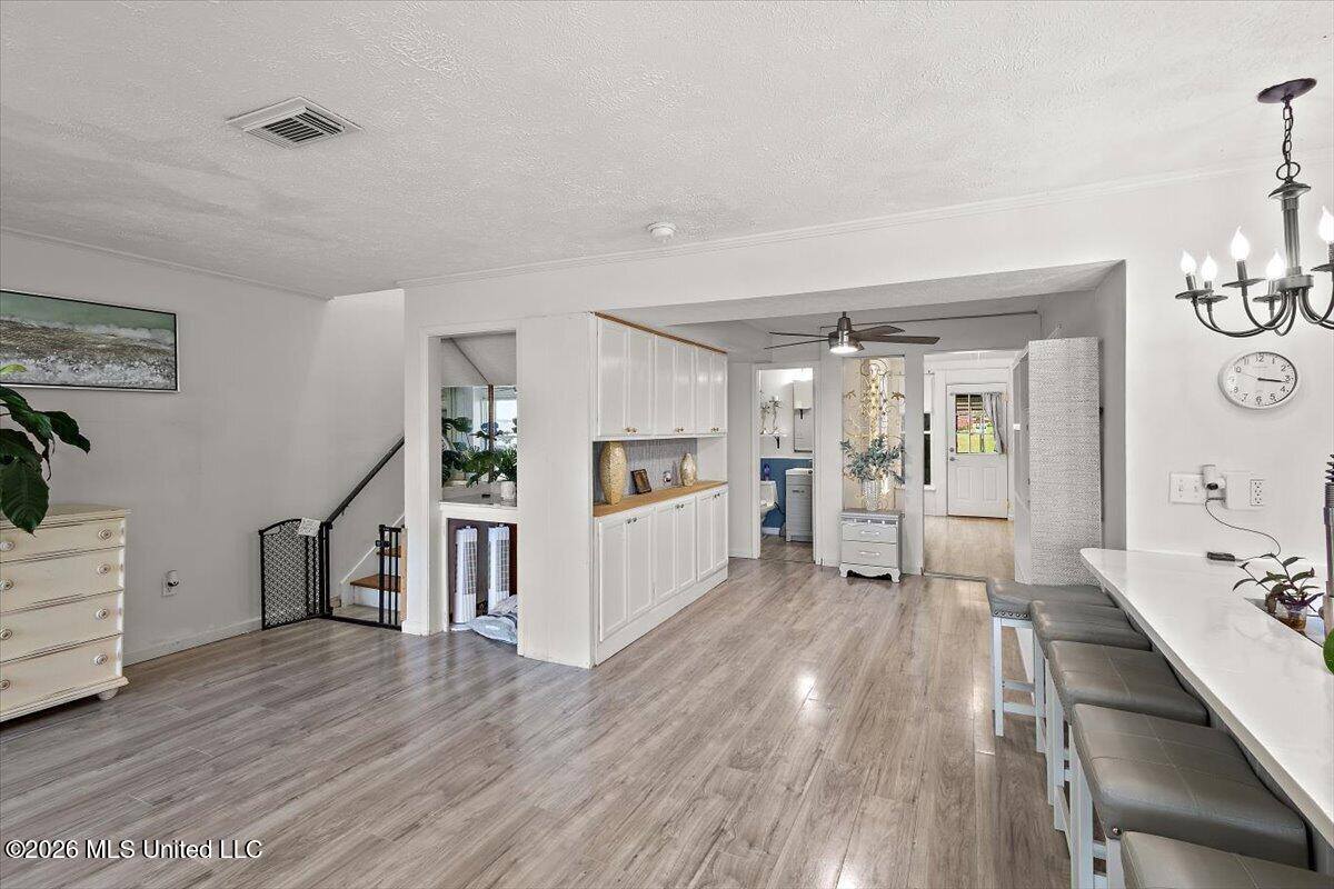 12 Lake Barnett Drive, Brandon, MS 39047
