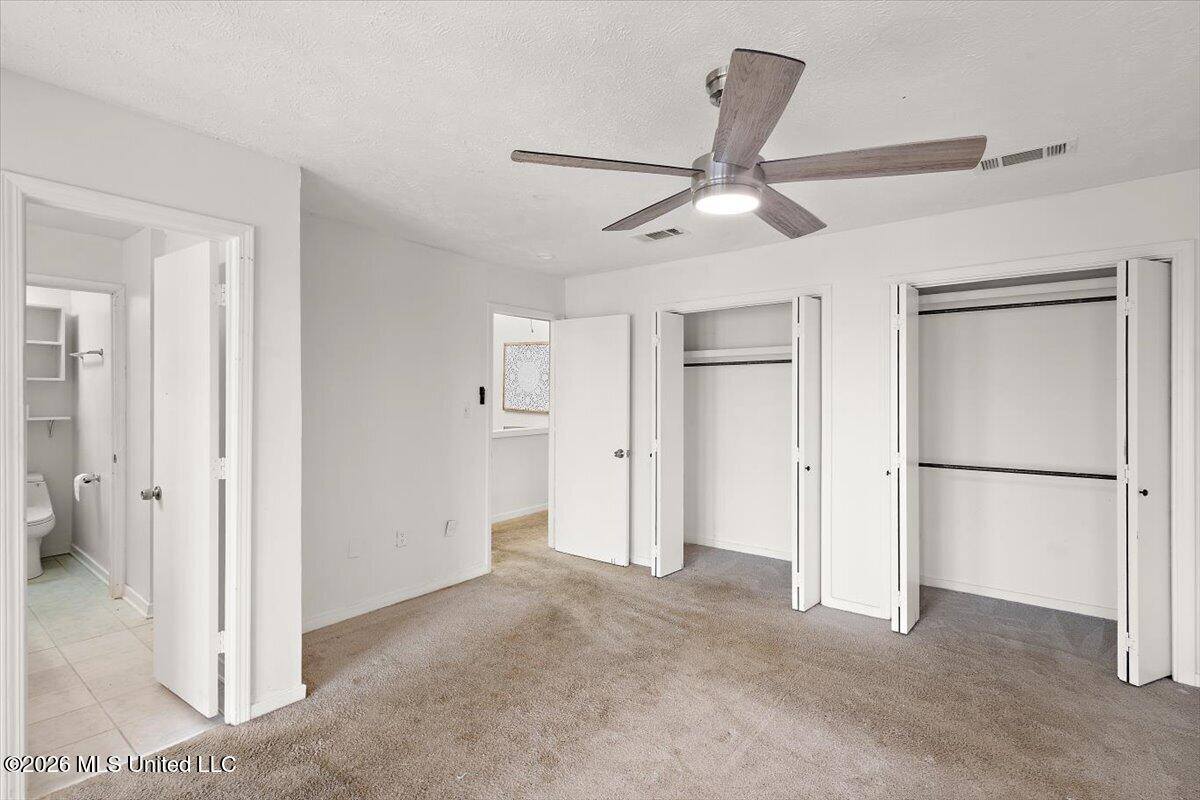 12 Lake Barnett Drive, Brandon, MS 39047