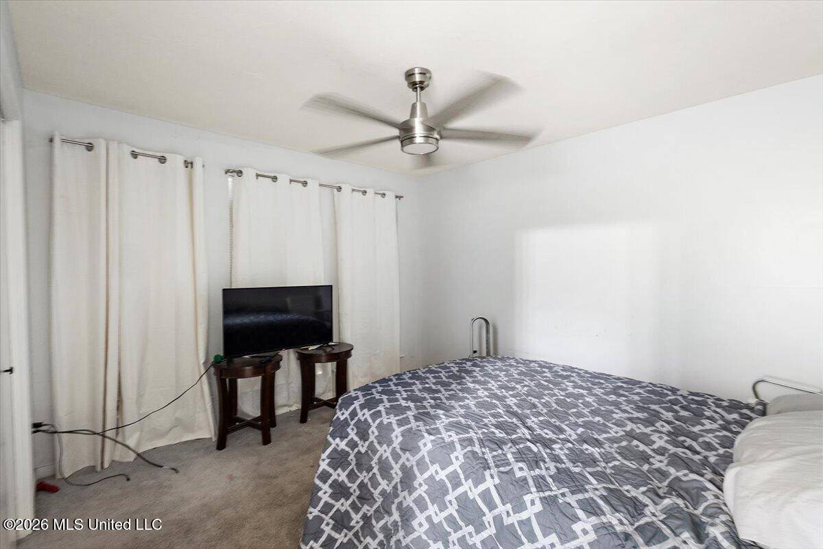 12 Lake Barnett Drive, Brandon, MS 39047