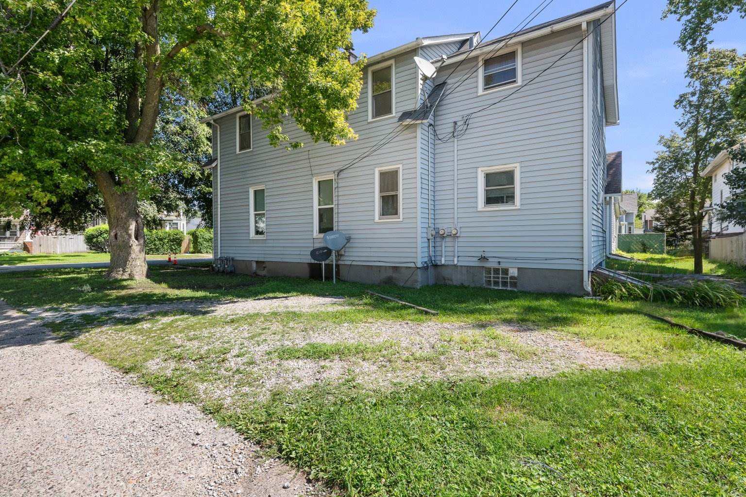 1118 14th Avenue, Moline, IL 61265