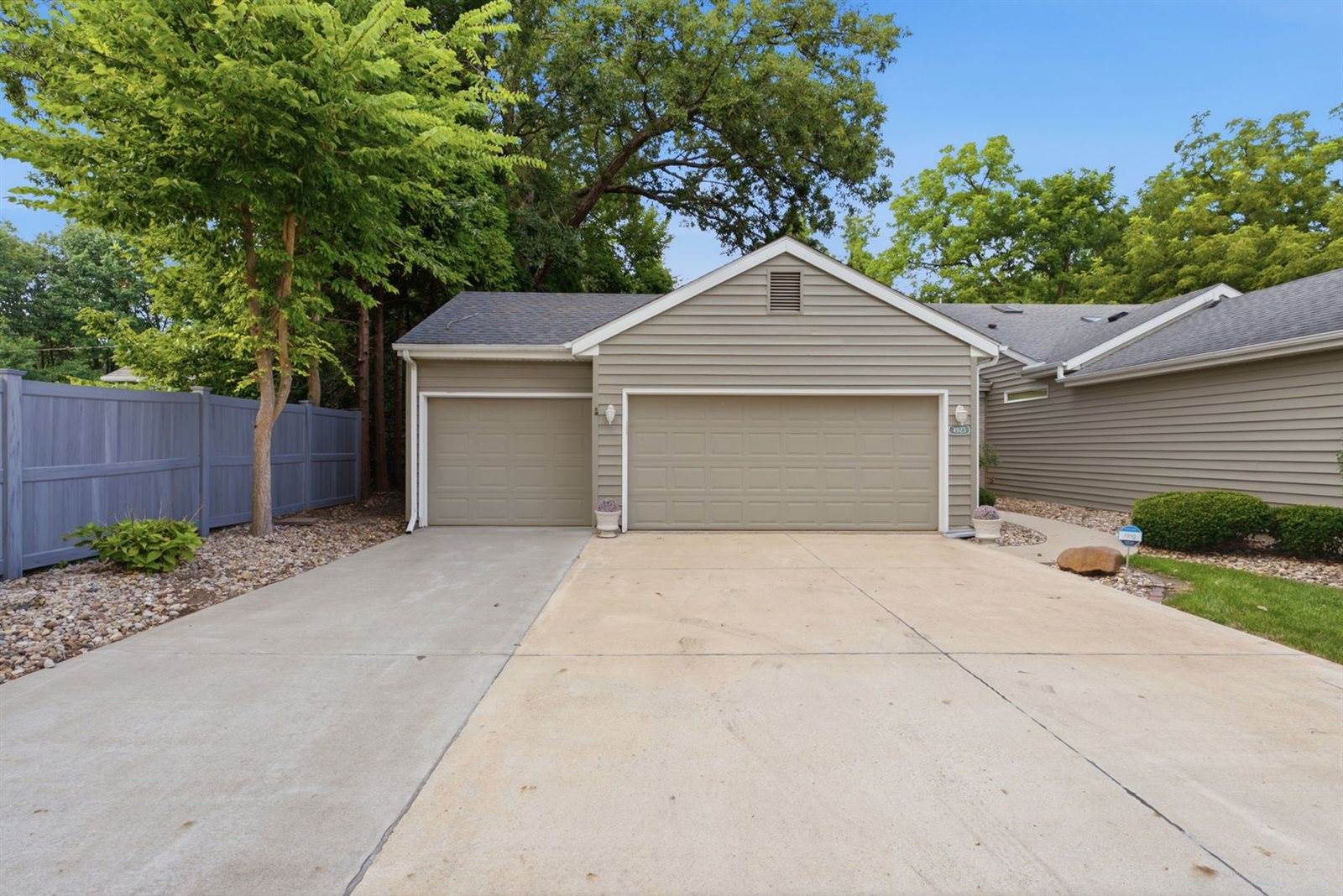 4025 36th Ave CT Avenue, Moline, IL 61265