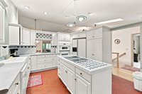 4025 36th Ave CT Avenue, Moline, IL 61265