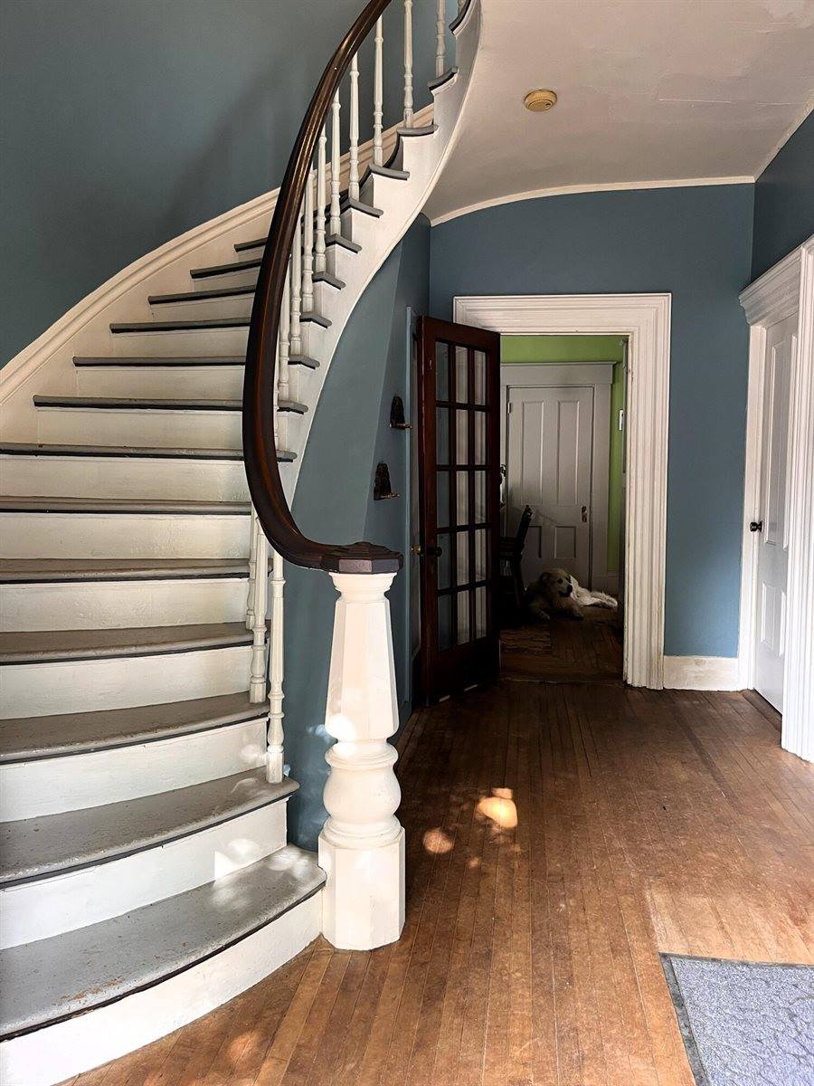 103 Grove Street, Bangor, ME 04401