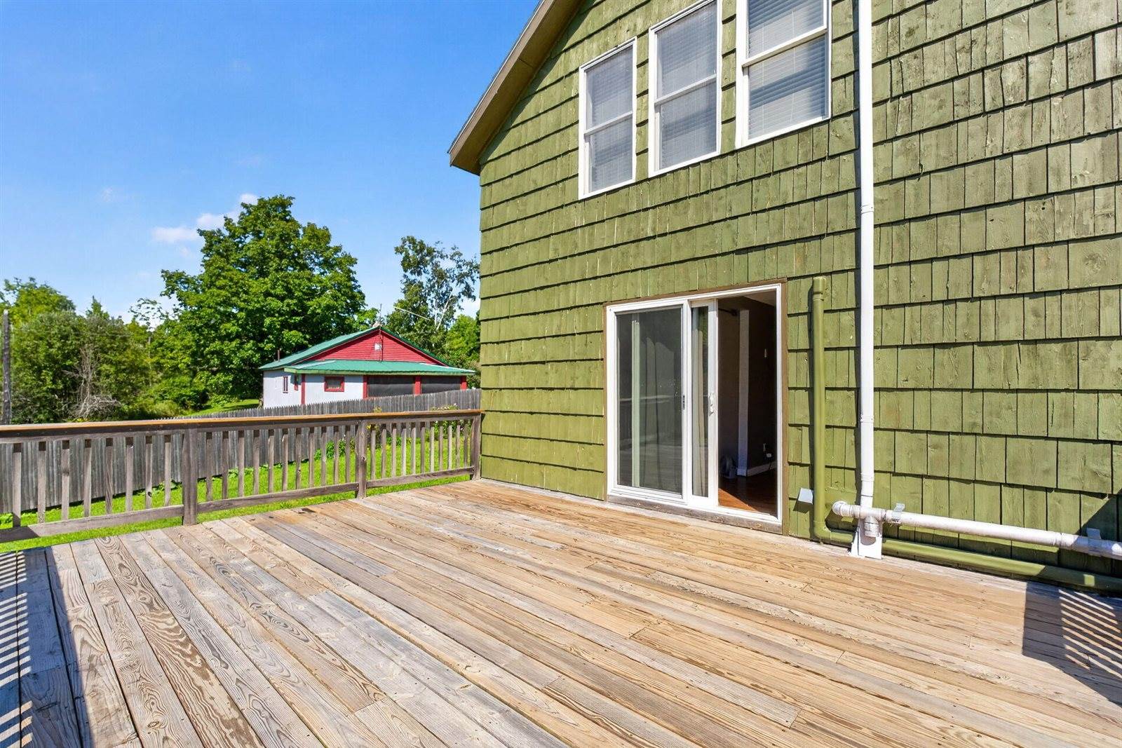 31 Hancock Street, Dover-Foxcroft, ME 04426