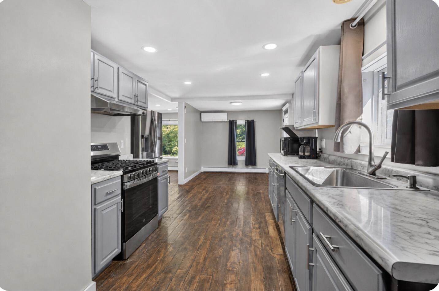 31 Hancock Street, Dover-Foxcroft, ME 04426