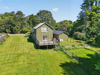 31 Hancock Street, Dover-Foxcroft, ME 04426