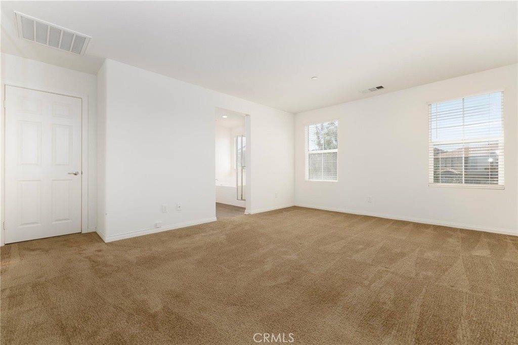 20509 Hazelnut Court, Saugus, CA 91350