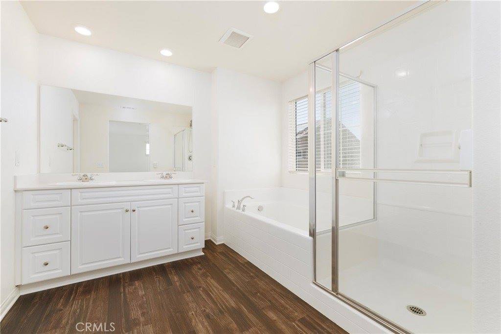 20509 Hazelnut Court, Saugus, CA 91350