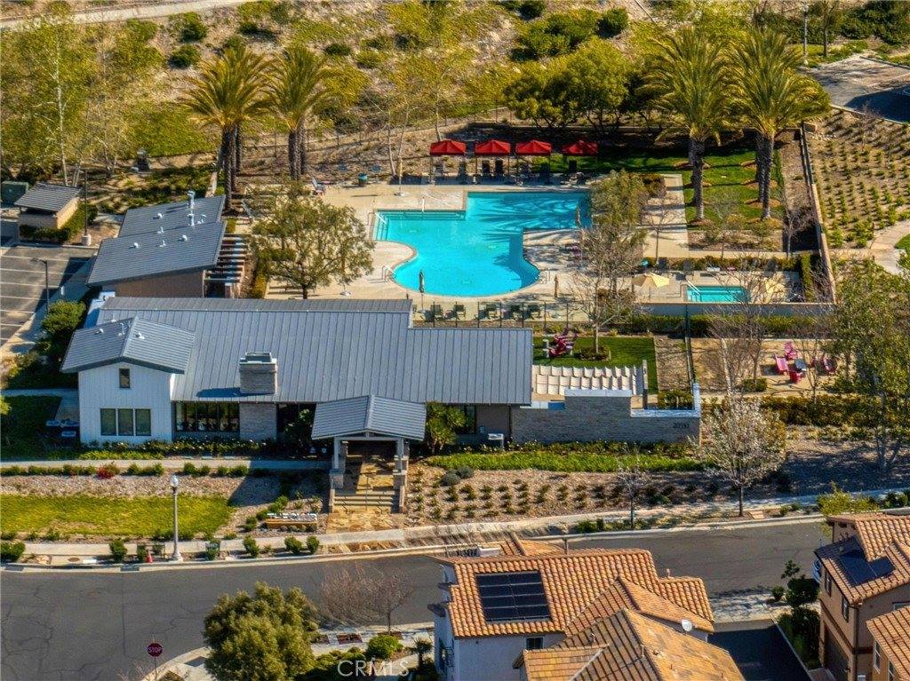 20509 Hazelnut Court, Saugus, CA 91350