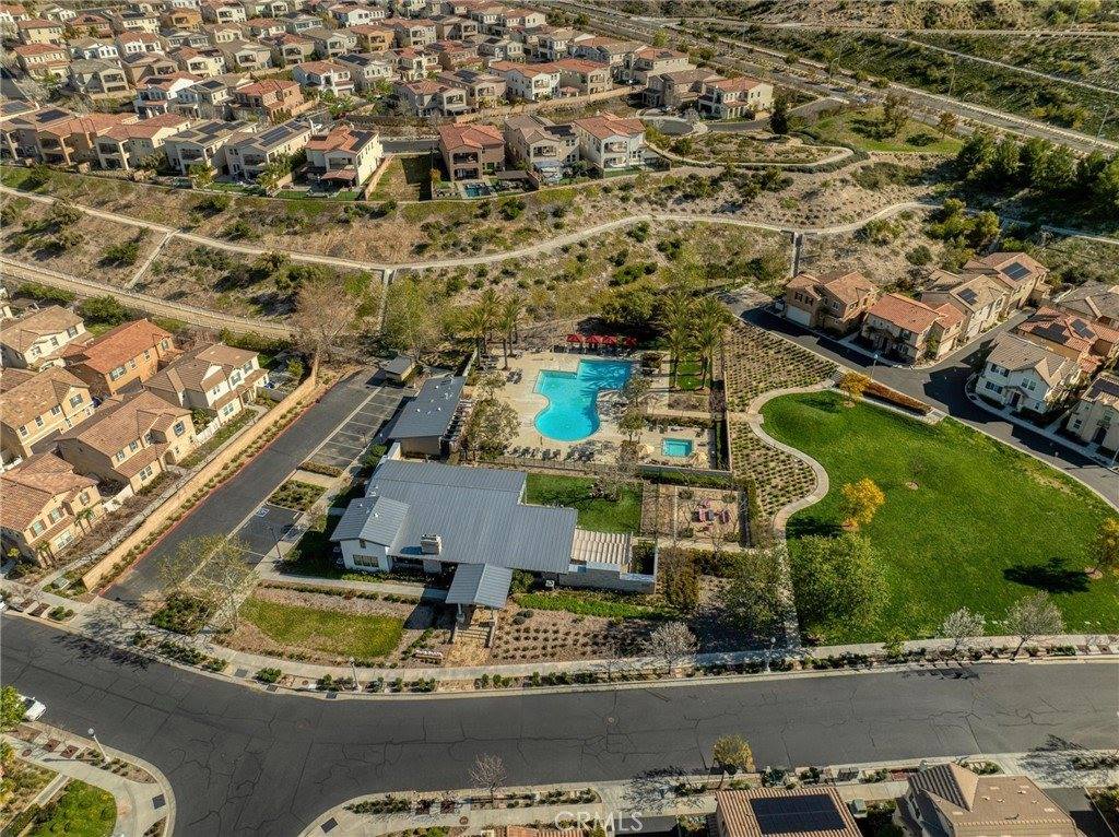 20509 Hazelnut Court, Saugus, CA 91350