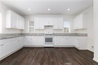 20509 Hazelnut Court, Saugus, CA 91350