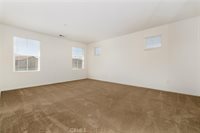 20509 Hazelnut Court, Saugus, CA 91350