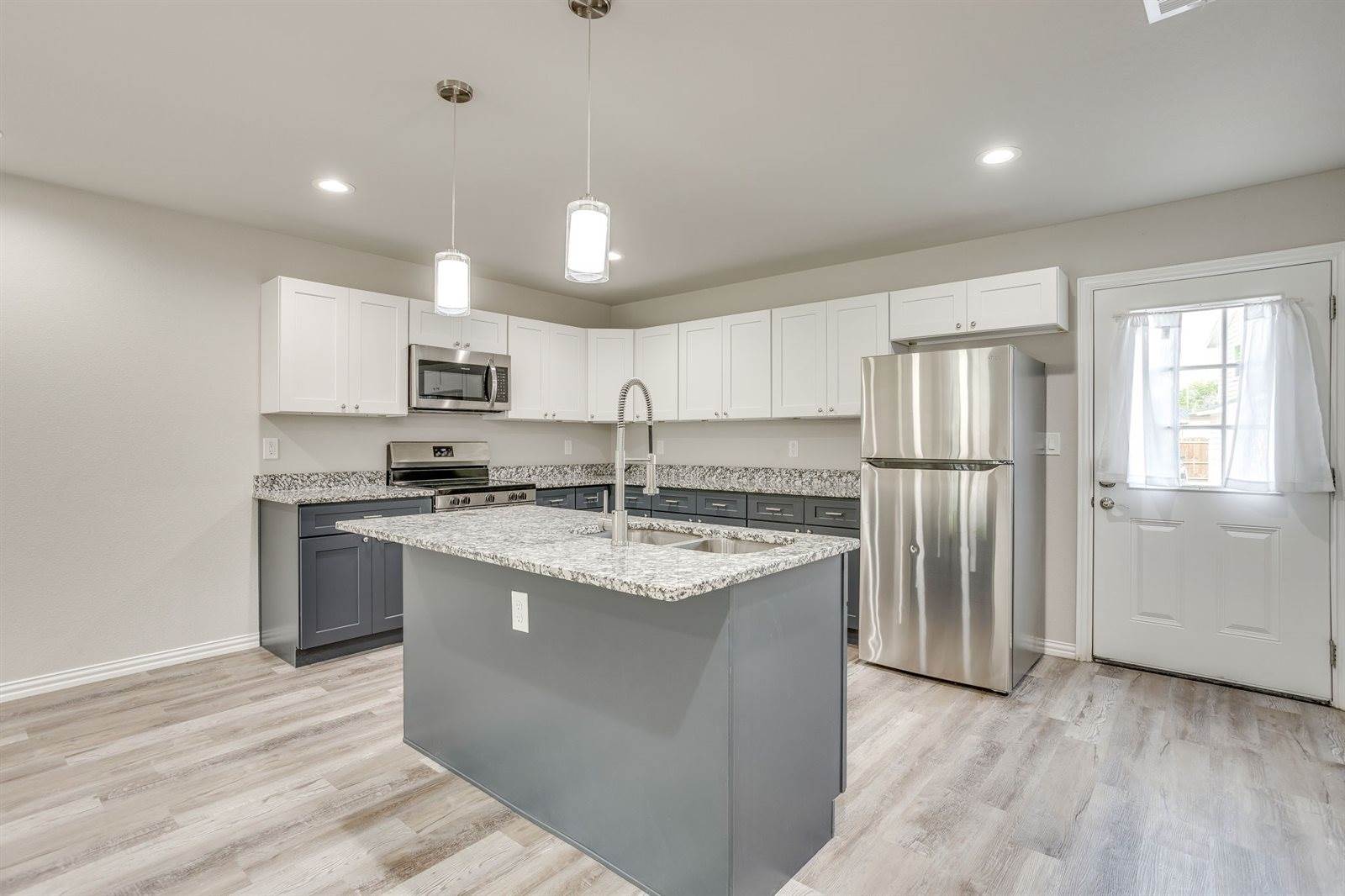 931 River Road, Fort Worth, TX 76114