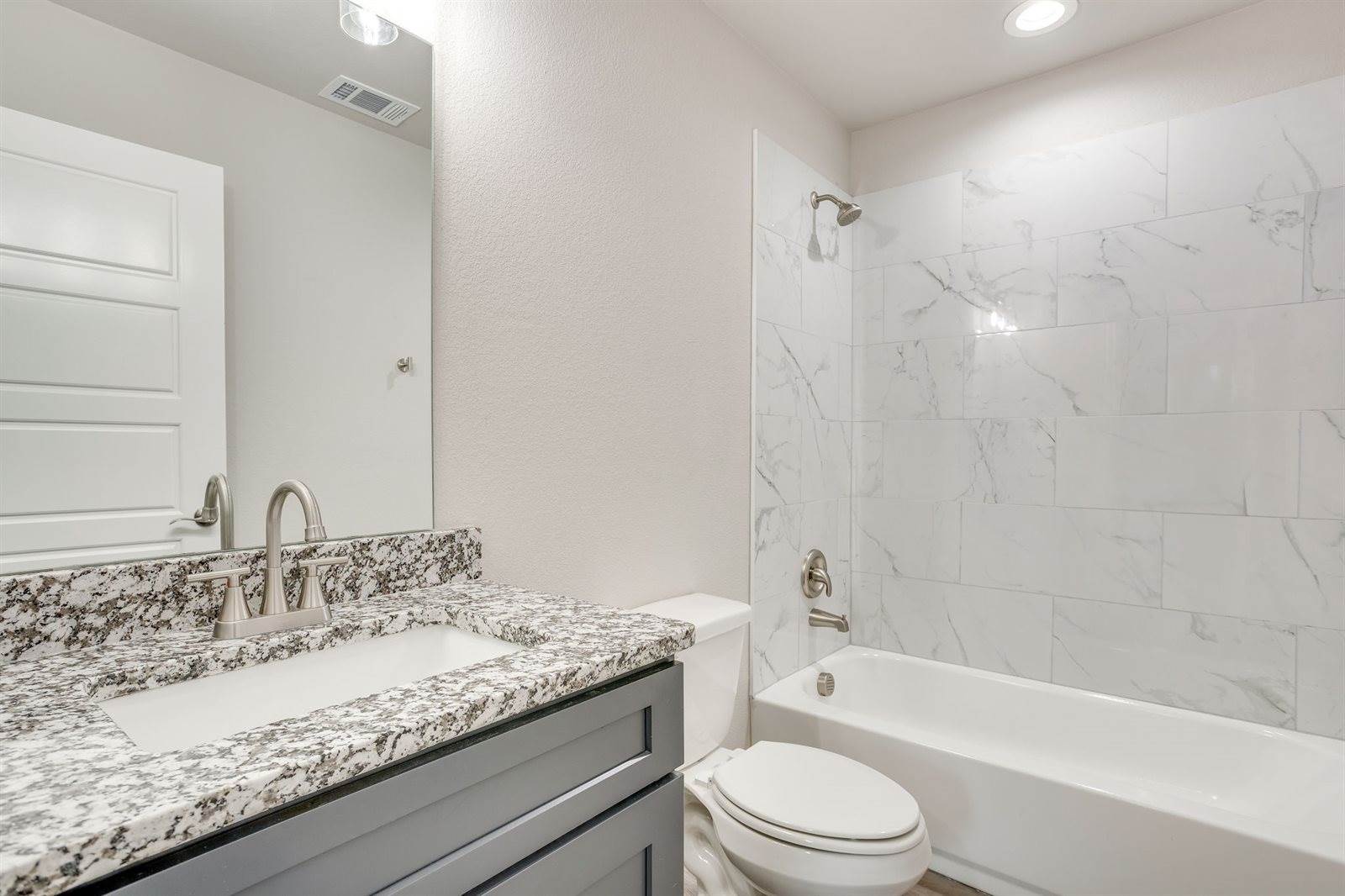 931 River Road, Fort Worth, TX 76114