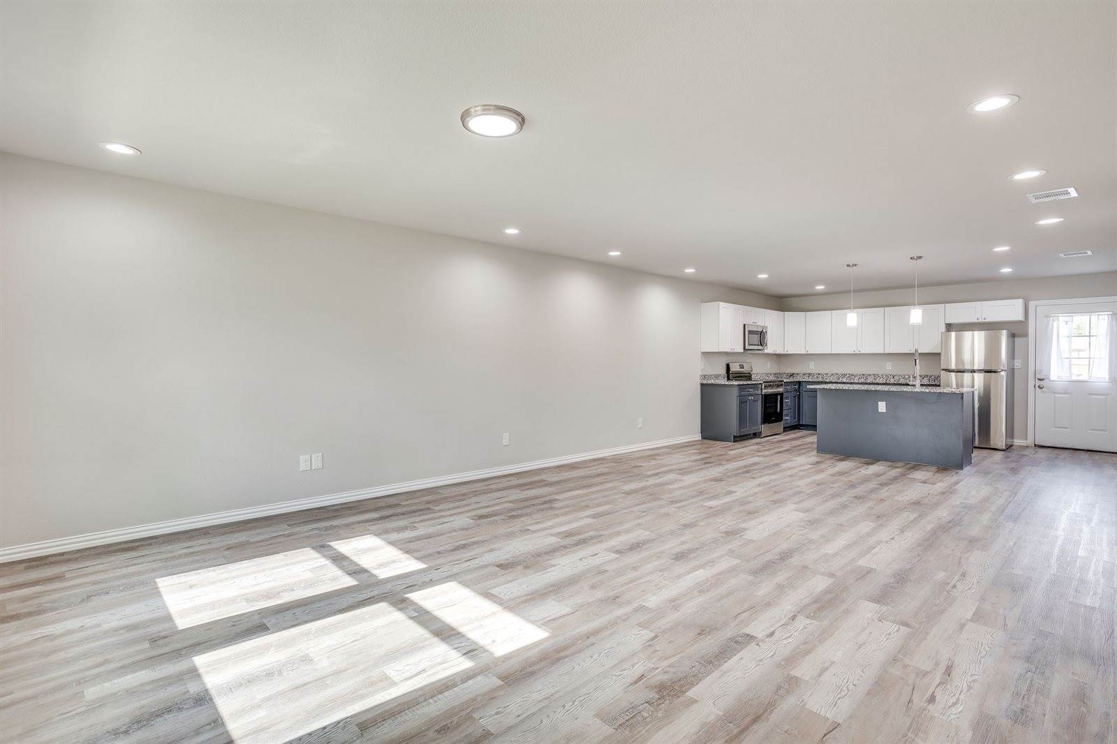 931 River Road, Fort Worth, TX 76114