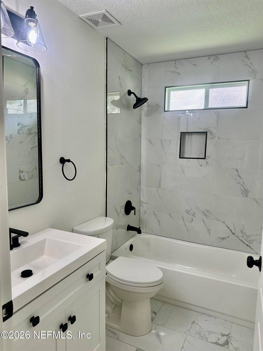 2330 Cherokee Cove Trail, Jacksonville, FL 32221