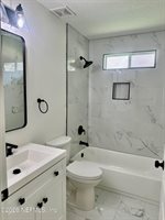2330 Cherokee Cove Trail, Jacksonville, FL 32221