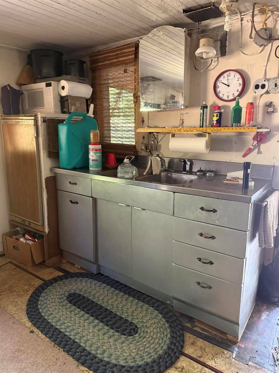 454 Brighton Road, Bingham, ME 04979