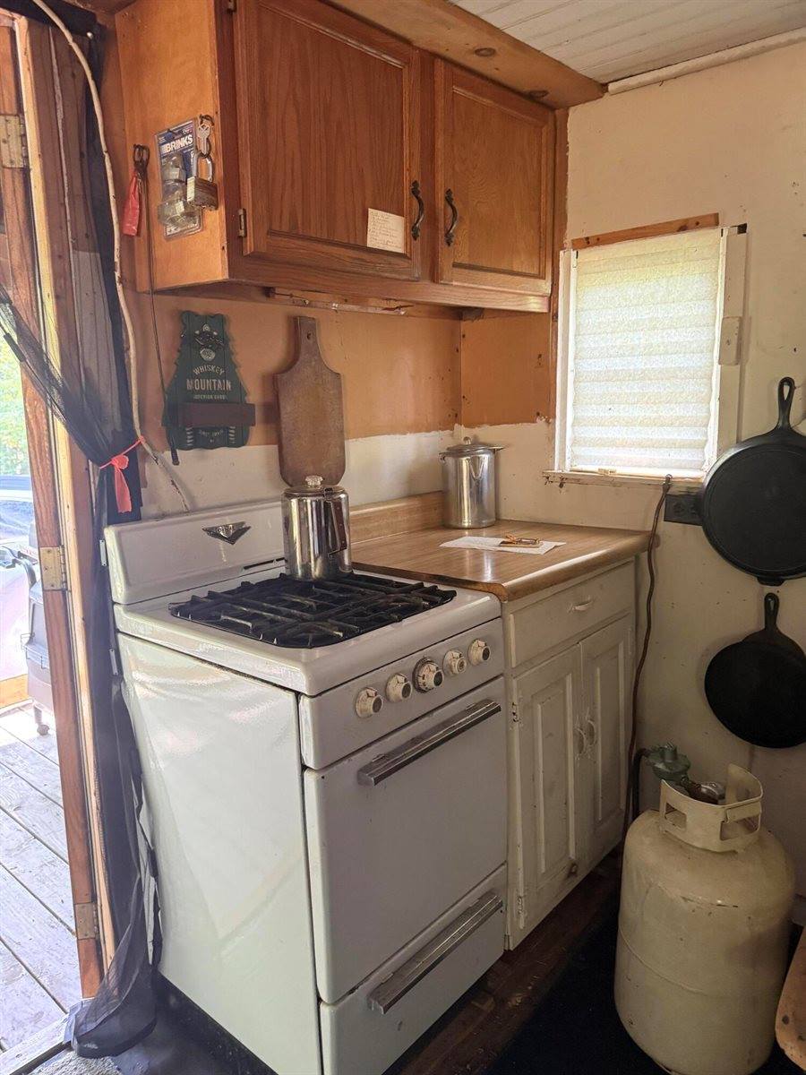 454 Brighton Road, Bingham, ME 04979
