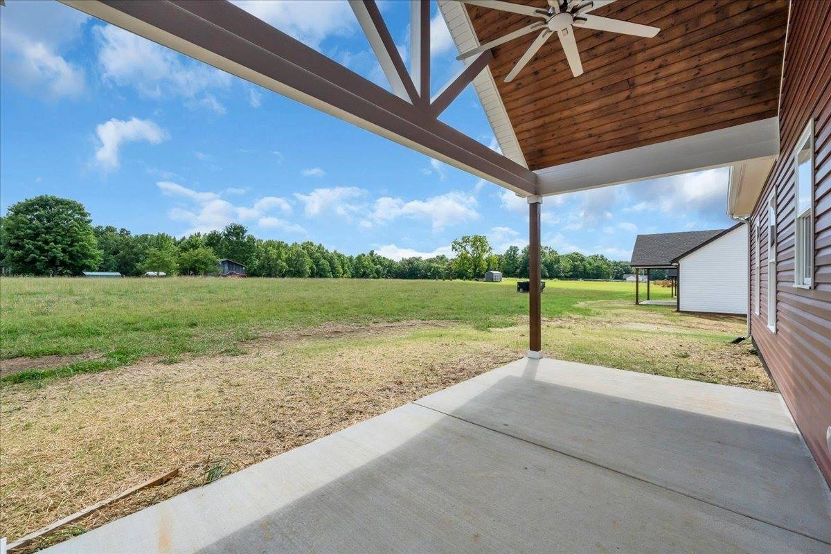 1481 Smartt Station Rd, Morrison, TN 37357