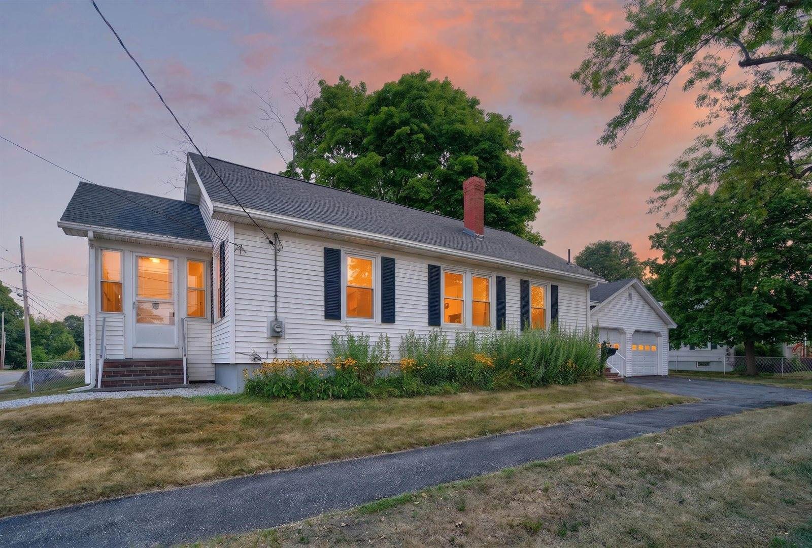 54 14th Street, Bangor, ME 04401