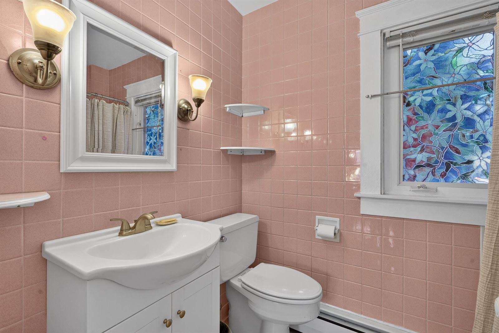 54 14th Street, Bangor, ME 04401