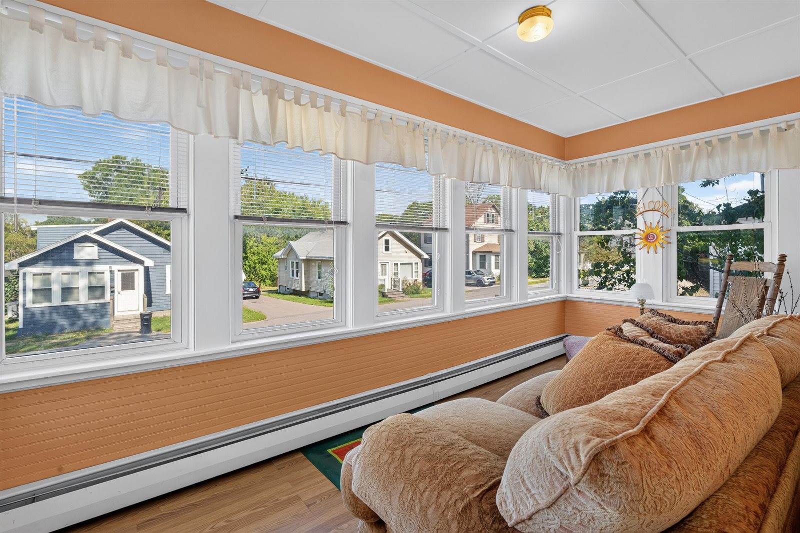 54 14th Street, Bangor, ME 04401
