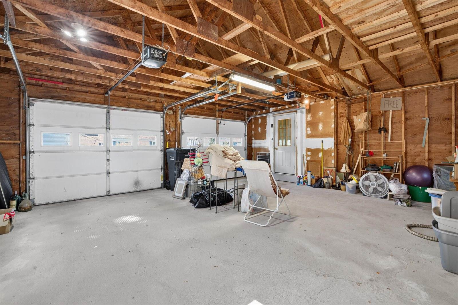 54 14th Street, Bangor, ME 04401
